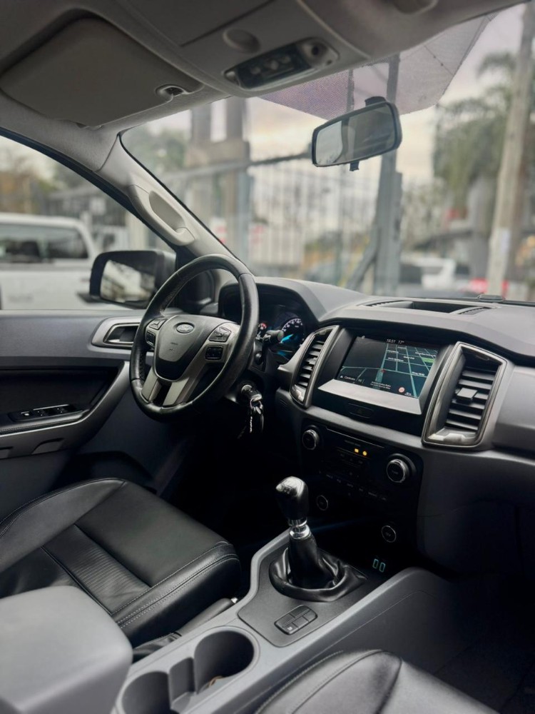 Ford Ranger XLT — foto 15